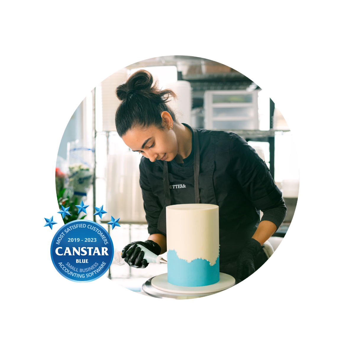 Xero user baking a cake for her small business